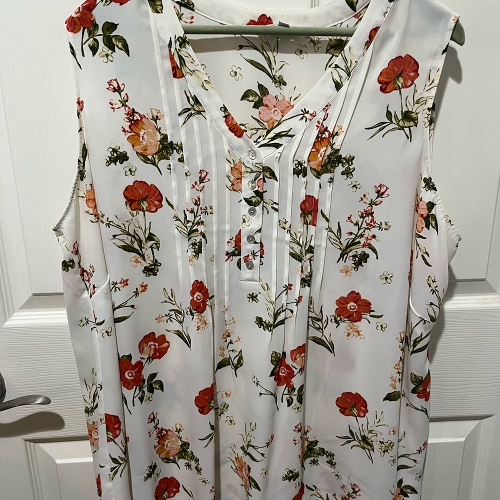 Floral Sleeveless Women's Top